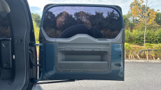 Land Rover Defender 2.0 D240 HSE 110 5dr Auto [6 Seat] Diesel Estate